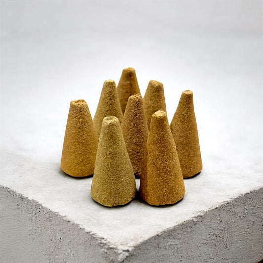 Palo santo en conitos x8unid