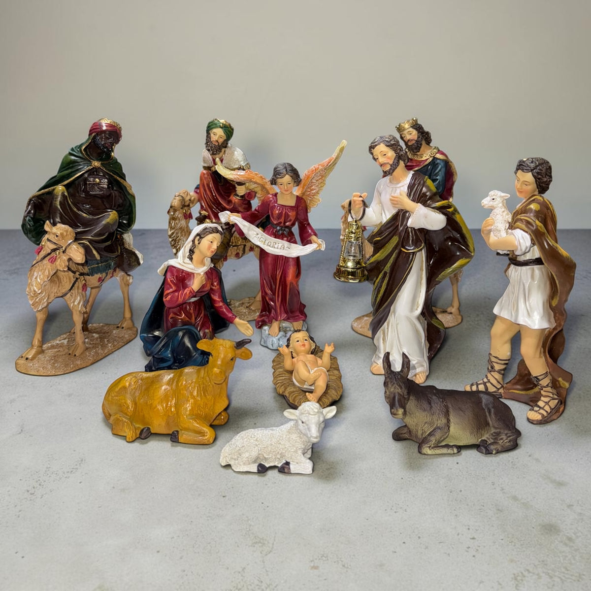 Nacimiento con camellos 20cm Santini